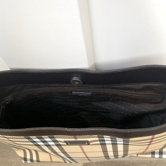 EUC [Burberry] Nova Check Signature Vintage Plaid Shoulder Bag w/ Dust Bag! - Picture 5 of 15